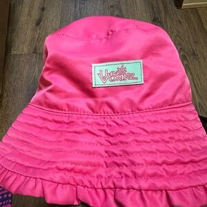 UV Skinz Pink /Blue White Reversible Bucket Sun Hat 50+ spf Girls Size 5